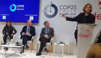 Linking transport CO2 reduction actions with national decarbonisation pathways